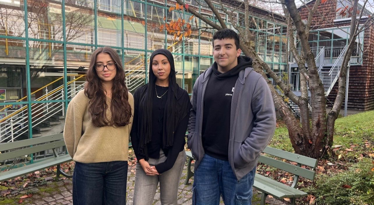 27D8D225 A638 4077 BD84 5E2156ACE0BF